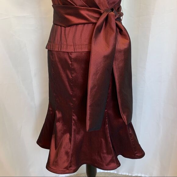 Tadashi Red metallic halter wrap ruffle dress Sz XS - Picture 4 of 13